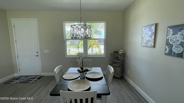 1035 Captiva Island Circle SW, Palm Bay, FL 32908