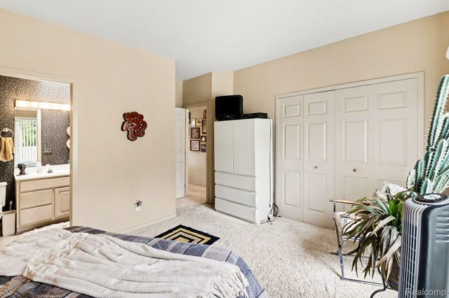 18501 Taylor Lake Road, Rose Township, MI 48442