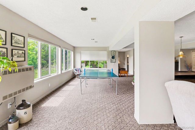 18501 Taylor Lake Road, Rose Township, MI 48442