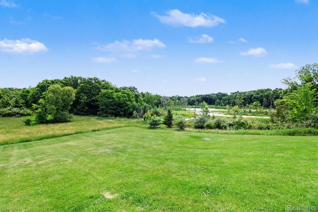 18501 Taylor Lake Road, Rose Township, MI 48442