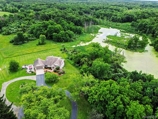 18501 Taylor Lake Road, Rose Township, MI 48442