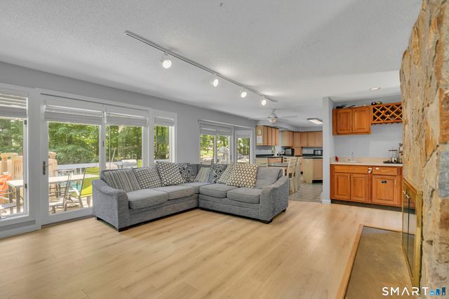 8 Pond View Road, Bolton, CT 06043