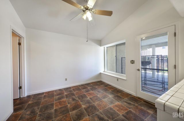 804 De Oro Court, Bakersfield, CA 93314