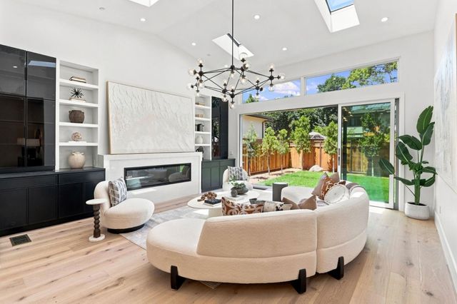 1111 Pine ave, San Jose, CA 95125