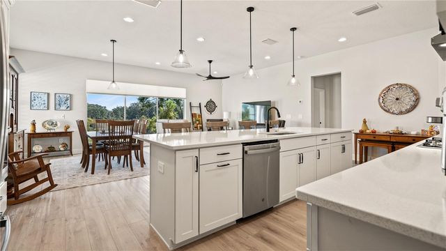 2071 LIMESTONE TRAIL, Kissimmee, FL 34747