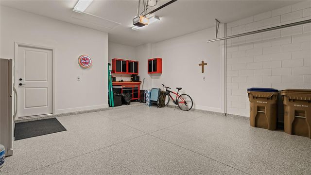 2071 LIMESTONE TRAIL, Kissimmee, FL 34747