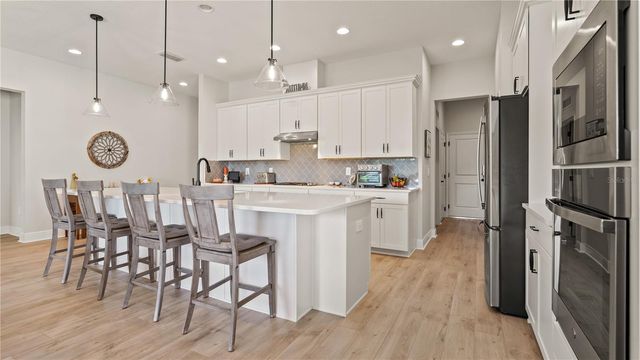 2071 LIMESTONE TRAIL, Kissimmee, FL 34747