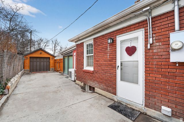 1456 E 3045 S, Salt Lake City, UT 84106