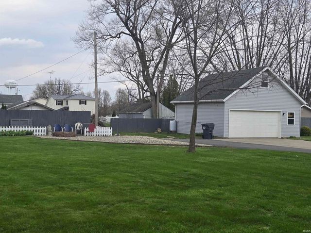 324 W Jay Street, Dunkirk, IN 47336