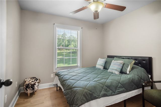 6 Saint Agnes Lane, Bella Vista, AR 72714