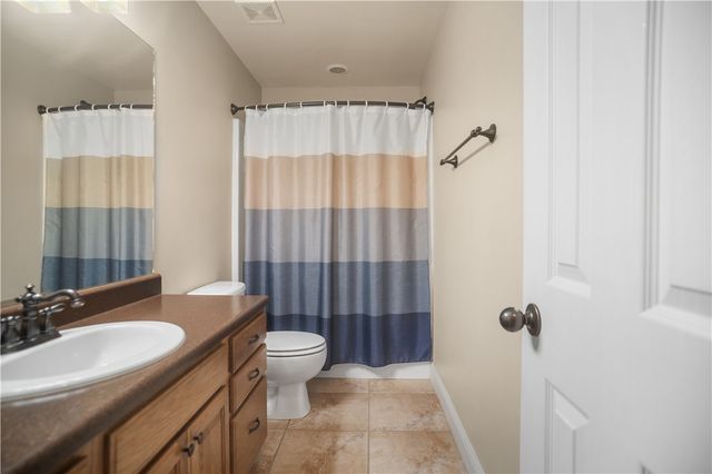 6 Saint Agnes Lane, Bella Vista, AR 72714