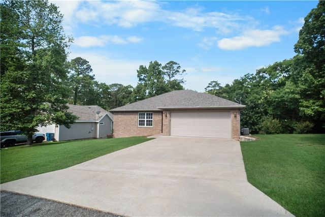 6 Saint Agnes Lane, Bella Vista, AR 72714