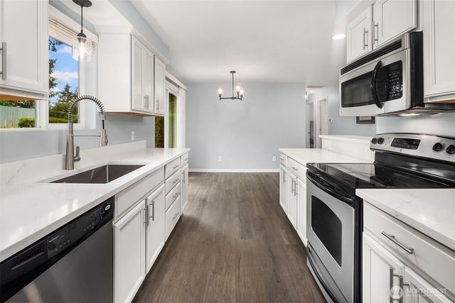 6208 Sycamore Place, Everett, WA 98203