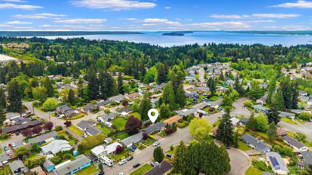 6208 Sycamore Place, Everett, WA 98203