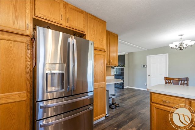 250 Suburban Drive, Billings, MT 59101