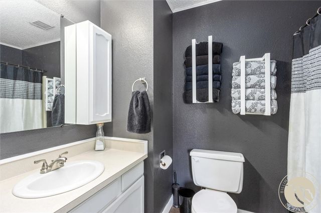 250 Suburban Drive, Billings, MT 59101