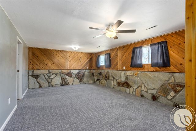 250 Suburban Drive, Billings, MT 59101