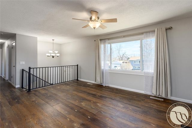 250 Suburban Drive, Billings, MT 59101