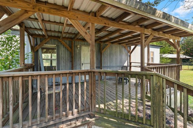 113 County Road 3032, Carthage, TX 75633