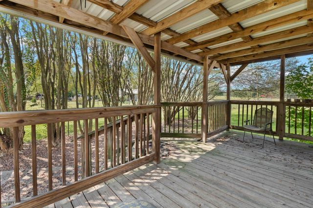 113 County Road 3032, Carthage, TX 75633