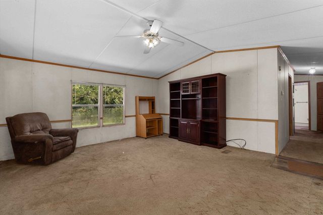 113 County Road 3032, Carthage, TX 75633