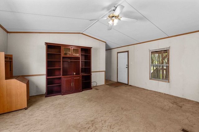 113 County Road 3032, Carthage, TX 75633