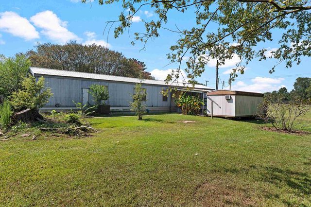 113 County Road 3032, Carthage, TX 75633