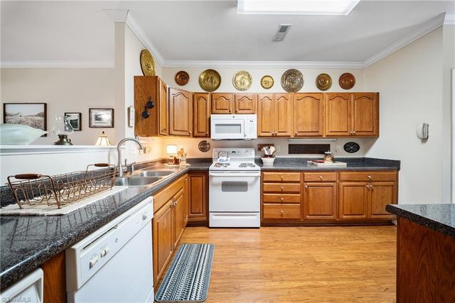 121 Fox Haven Court, Lexington, NC 27292