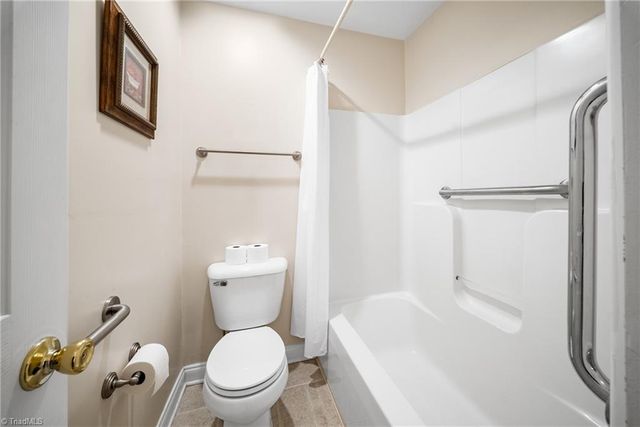 121 Fox Haven Court, Lexington, NC 27292