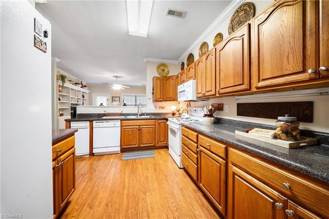 121 Fox Haven Court, Lexington, NC 27292