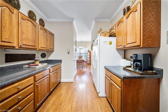 121 Fox Haven Court, Lexington, NC 27292