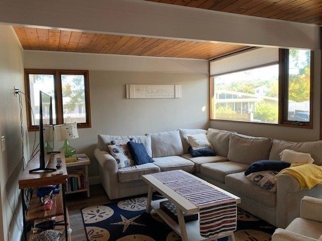 1 Sandy Way, Gloucester, MA 01930