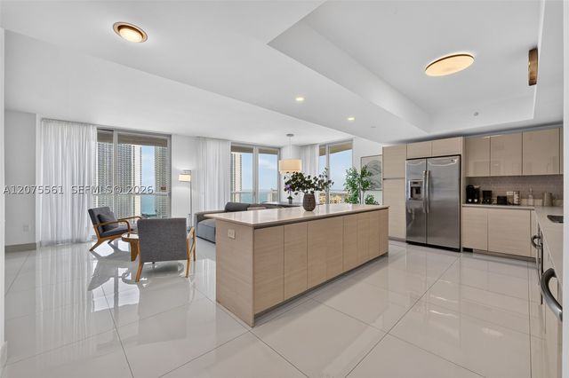 2600 E Hallandale Beach Blvd 2510, Hallandale Beach, FL 33009