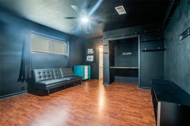 108 N Baker Street, Ferris, TX 75125