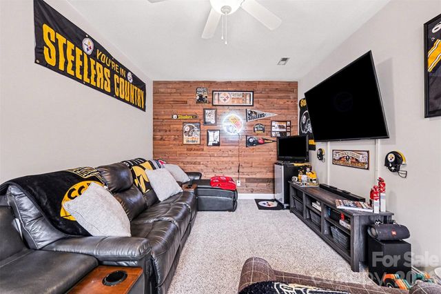 126 Burtons Barn Road, Mooresville, NC 28115