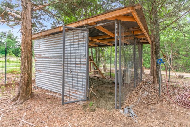 10344 Fm 16 W, Lindale, TX 75771