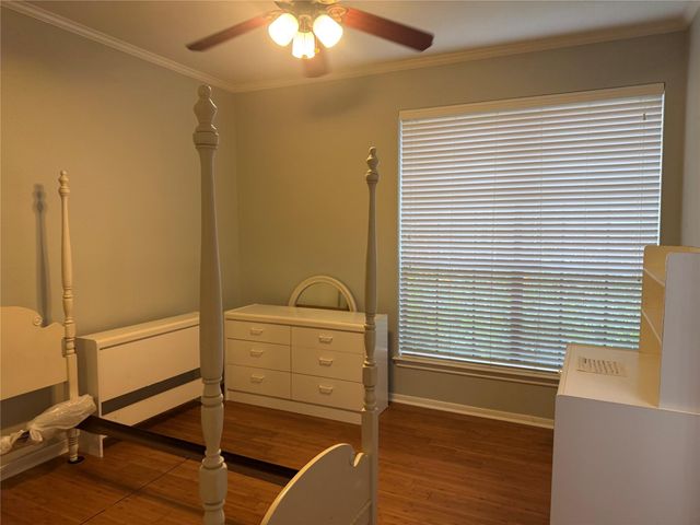 2121 El Paseo Street 1811, Houston, TX 77054
