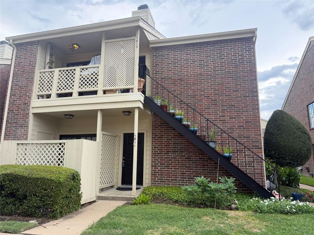 2121 El Paseo Street 1811, Houston, TX 77054