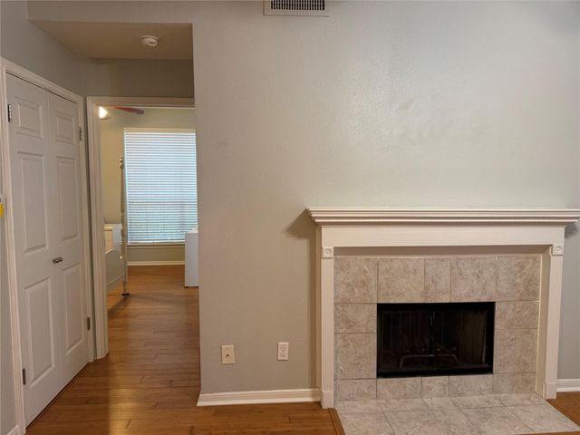 2121 El Paseo Street 1811, Houston, TX 77054