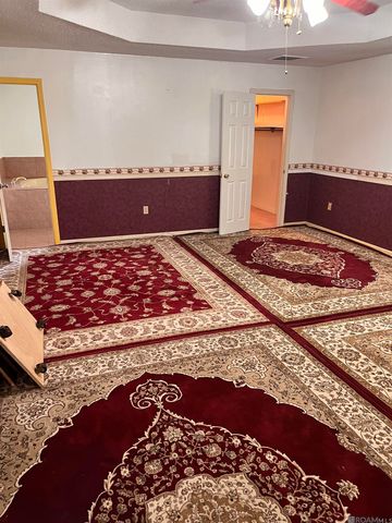 206 Ideal St, Belle Rose, LA 70341