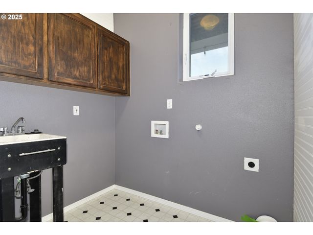 3605 Sw 25TH St, Gresham, OR 97080