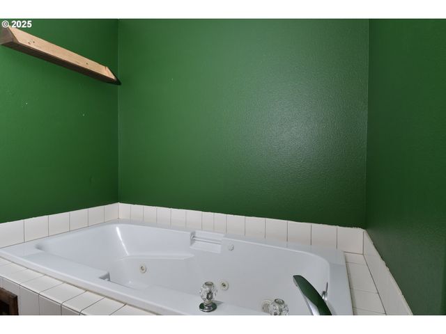 3605 Sw 25TH St, Gresham, OR 97080