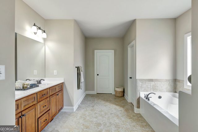 14 Palomino Court, Newnan, GA 30265