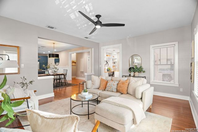 351 Carnahan Street, San Antonio, TX 78209