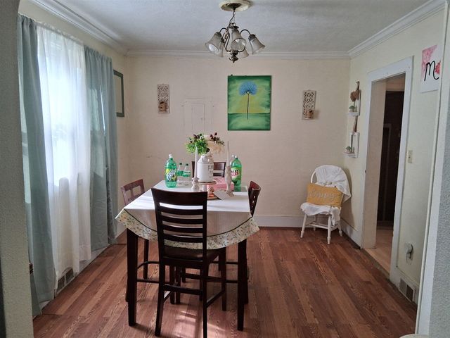 1009 N Bond Street, Saginaw, MI 48602