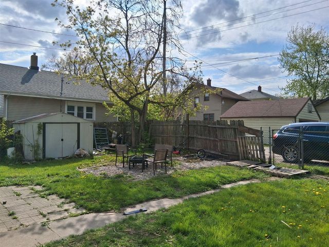 1009 N Bond Street, Saginaw, MI 48602