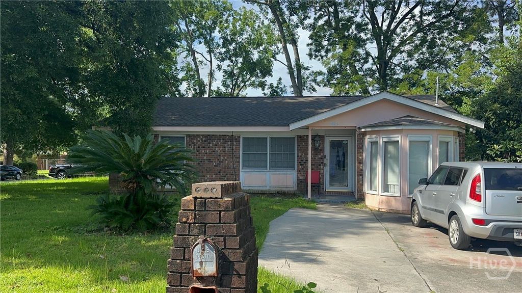 1443 Maywood Avenue, Savannah, GA 31415