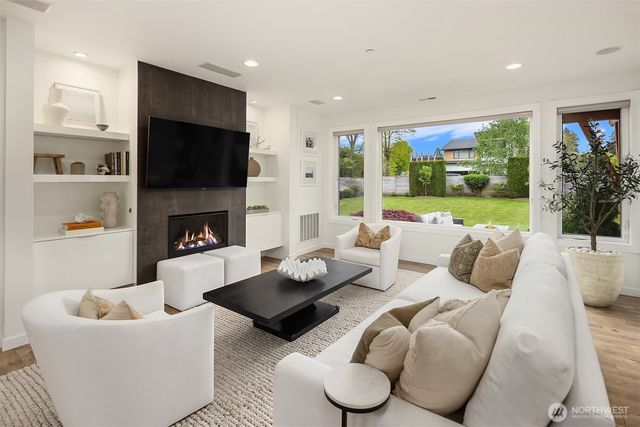 32909 SE 41st Street, Fall City, WA 98024
