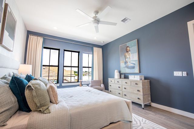 1715 Bologna Lane, Houston, TX 77055