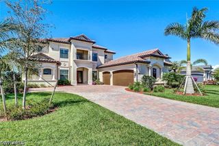 9902 Corso Bello DR, Naples, FL 34113